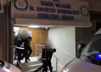 İzmir Narkotik’ten uyuşturucu temizliği: 24 tutuklama
