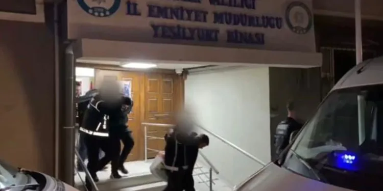 İzmir Narkotik’ten uyuşturucu temizliği: 24 tutuklama