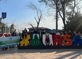‘Adım adım, kadim Bursa’ gezileri başladı