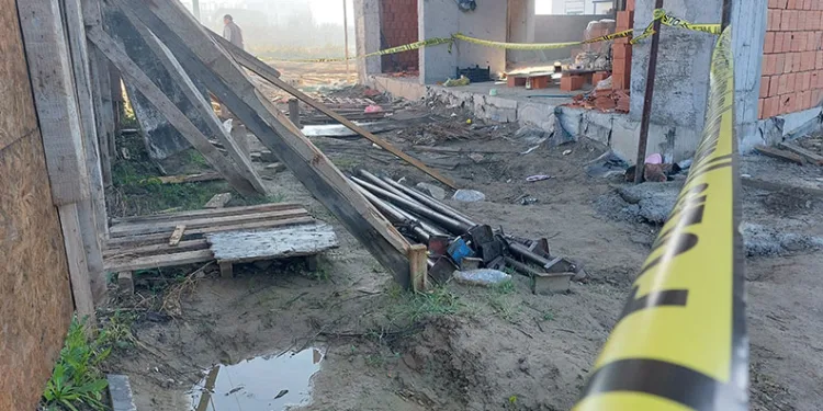 Seyir halindeki cip alev aldı