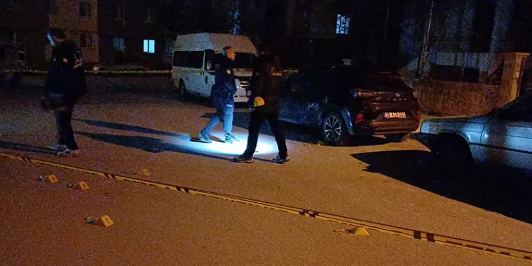 Beykoz’da sürücüler arasında yol verme kavgası kanlı bitti: 1 ağır yaralı