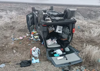 Kaza yapan araca başka otomobil çarptı: 2 ölü