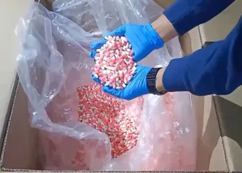 1 haftada uyuşturucu taciri 11 kişi tutuklandı