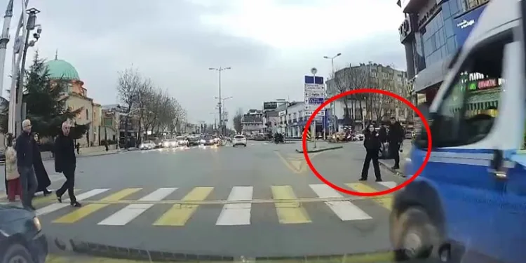 Kırklareli’nde belediye binasını yaktığı iddia edilen zanlıya hapis cezası