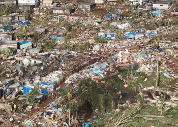 Rusya, Ukrayna’da apartmanı vurdu: 1 ölü, 14 yaralı