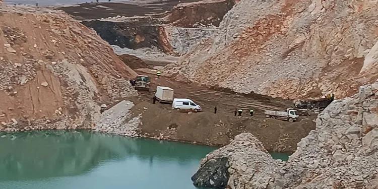 İnşaatın iskelesinden düşen işçi yaralandı