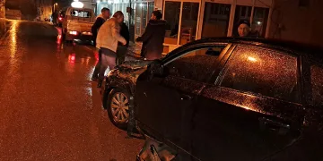 Önce traktöre sonra tıra çarptı: Burnu bile kanamadı