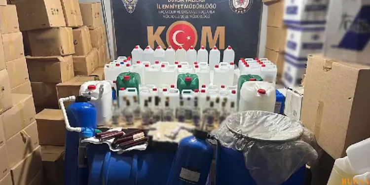 Bursa’da 4 bin 735 litre sahte içki ele geçirildi