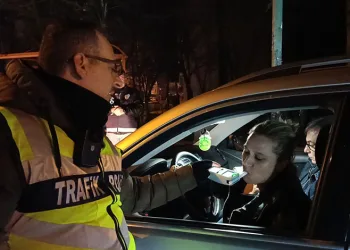 Van Gölü Ekspresi’nin Kirkor Dağı eteklerindeki muhteşem görüntüsü büyülüyor