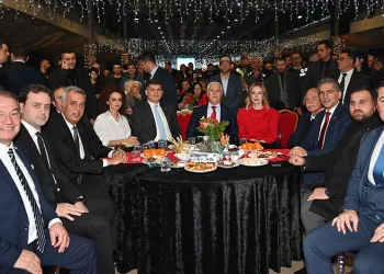 Bursa Büyükşehir ailesi yeni yılı birlikte kutladı