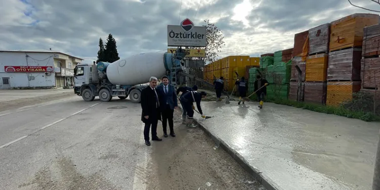 Orhangazi Belediyesi’nden Kaldırım Çalışmaları