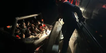 İlk kez ceza yedi, ceza makbuzuyla hatıra fotoğrafı çektirdi