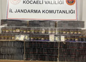 Dilovası’nda kaçak sigara operasyonu: 2 gözaltı