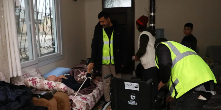 İki göçmen kaçakçısı tutuklandı