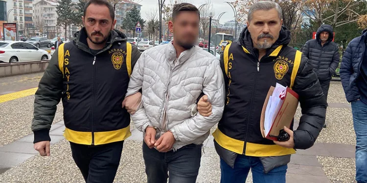 Sakarya’da aranan şahıslara yönelik operasyon: 131 tutuklama