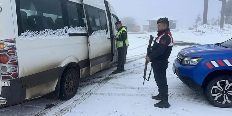 Kişisel verilere hukuka aykırı ele geçiren kaçak şahıs yakalandı