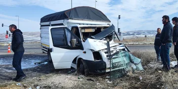 Domuz avında ayı saldırısına uğrayan eski muhtar ağır yaralandı