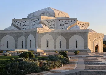 Hafız Esad’ın harabeye dönen mezarı görüntülendi