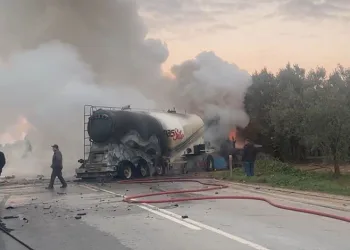 Bursa’da otomobile çarpışan tanker patladı: 1 ölü 1 yaralı