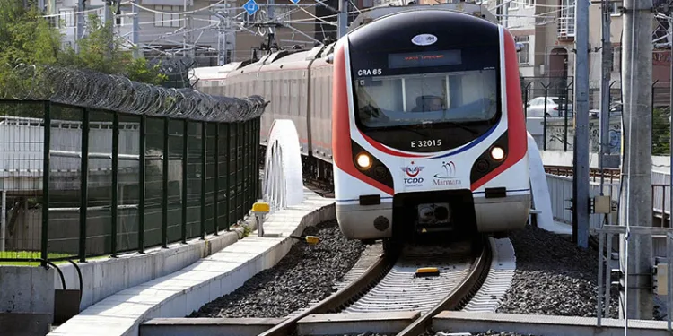 11 ayda 256,4 milyon kişi demir yolu ile seyahat etti