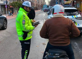 Uşak’ta yılbaşı öncesi sahte içki operasyonu