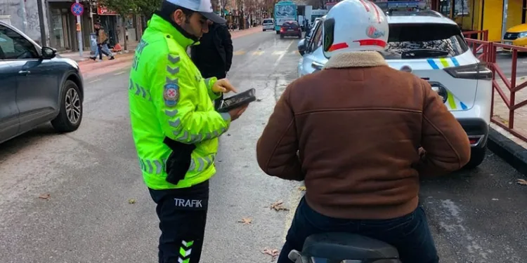 Uşak’ta yılbaşı öncesi sahte içki operasyonu