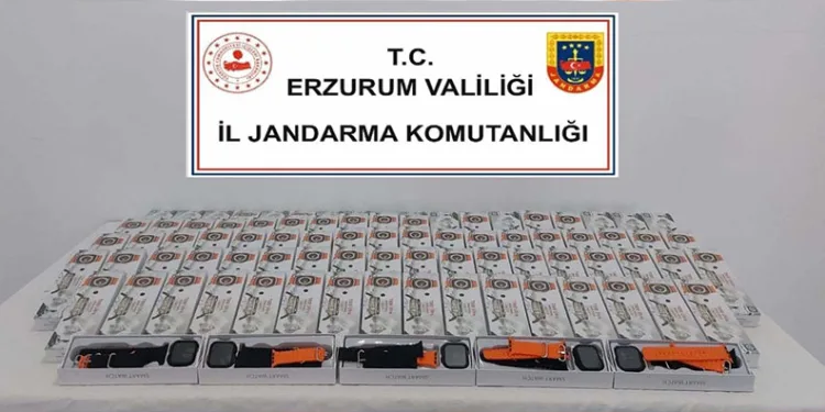 Kaza yapan araca başka otomobil çarptı: 2 ölü