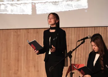 Nutuk teatral gösteriyle anlatıldı