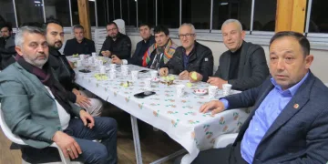 Sen Yürü Dağlılar Yürüsün: Fazlı Seyis’ten Coşkulu Bir Buluşma