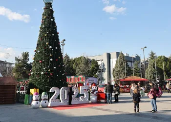 Nilüfer’de Yeni Yıl Festivali’nde eğlence ve alışveriş bir arada