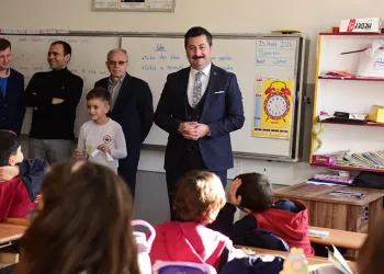 Ercan Özel, küçük başkan adayının isteğini geri çevirmedi