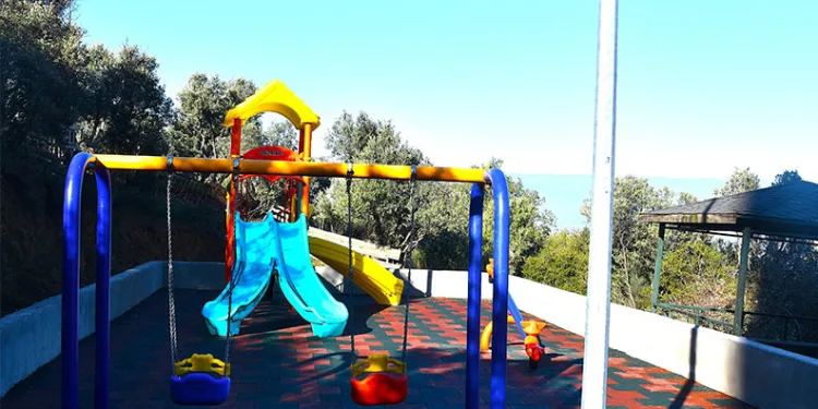Gemlik’te Parklara Yoğun Bakım ve Onarım