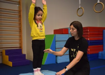 Yıldırımlı miniklere cimnastik eğitimi