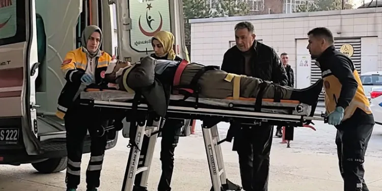 Bursa’da otomobilin çarptığı yaşlı adam ağır yaralandı