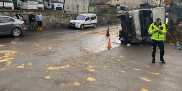 Elindeki cisimle araçları çizdi, rahat tavırları ‘pes’ dedirtti