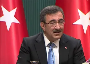 Hama’da muhaliflerden şükür namazı
