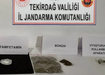 Samsun’da bir evde çok sayıda silah ve mühimmat ele geçirildi