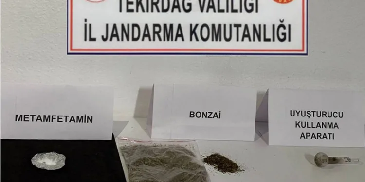 Samsun’da bir evde çok sayıda silah ve mühimmat ele geçirildi
