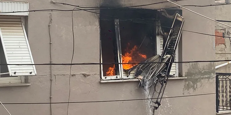 Bursa’da otomobiller kafa kafaya çarpıştı: 4 yaralı