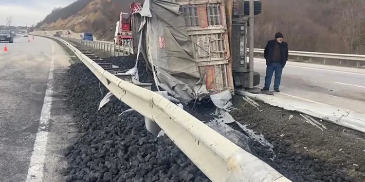 Kasten yaralama suçundan aranan şahsı jandarma yakaladı
