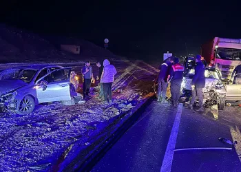 Sivas’ta 34 yerleşim yeri ulaşıma kapandı