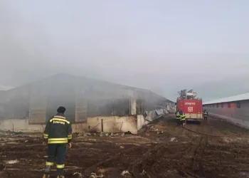 Aksaray’da bıçaklı kavga: 1 yaralı