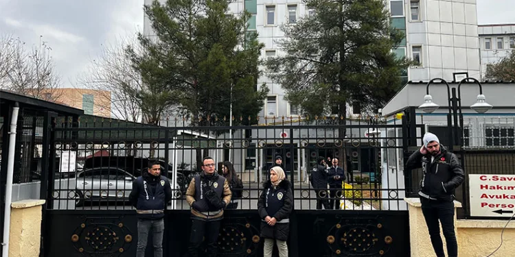 Narin Güran cinayeti davasının ikinci duruşmasında tanıklar dinleniyor