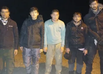 Hırsızlıktan kesinleşmiş 46 yıl hapis kararı vardı, polisten kaçamadı
