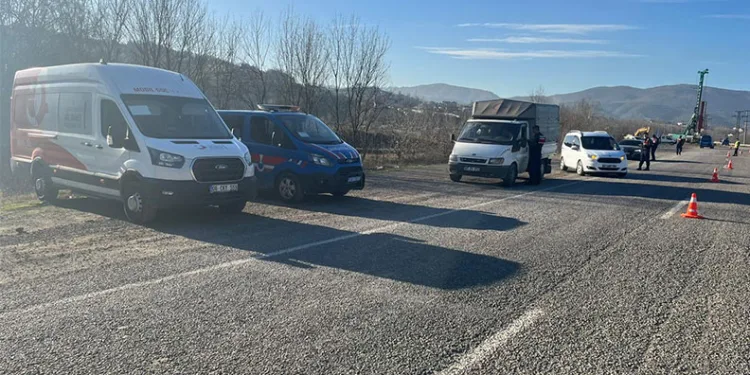 Başakşehir’de haraç alamadığı kuzeninin iş yerini ateşe verdi