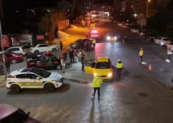 Kuşadası’nda 3 organizatörden 2’si tutuklandı