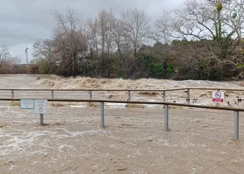 Manavgat’ı sağanak vurdu