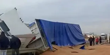 Çeşitli suçlardan aranan 2 şahıs jandarma tarafından yakalandı