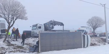 Çaldıkları motosikletin şase numarasını kazımışlar