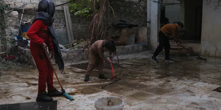Suriye’den kaçarak Türkiye’ye sığınan aile 8 yıl sonra evine döndü